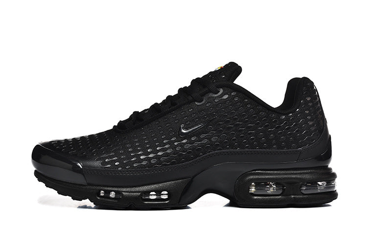Mercurial Triple Black