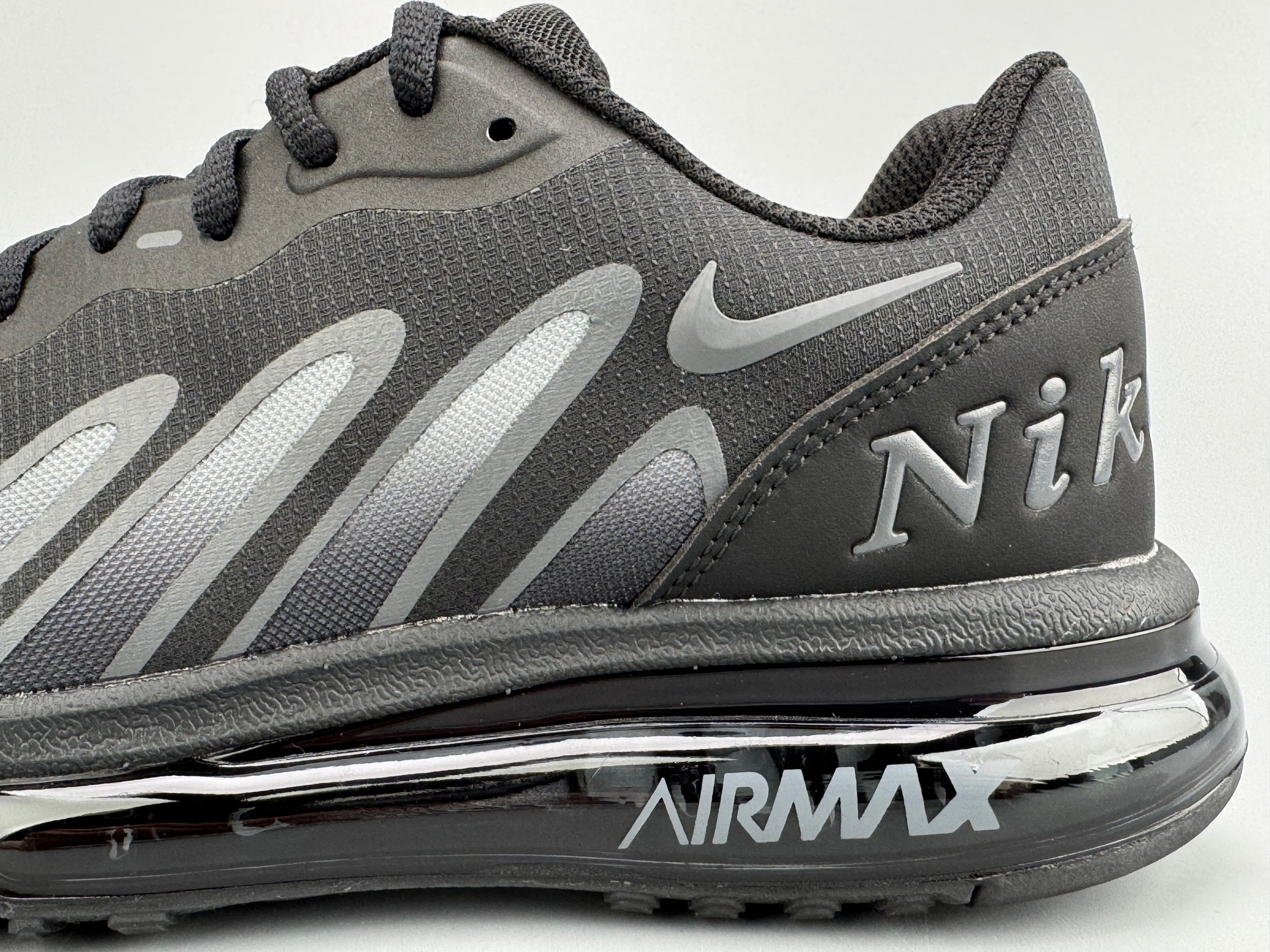 Dark Grey Black