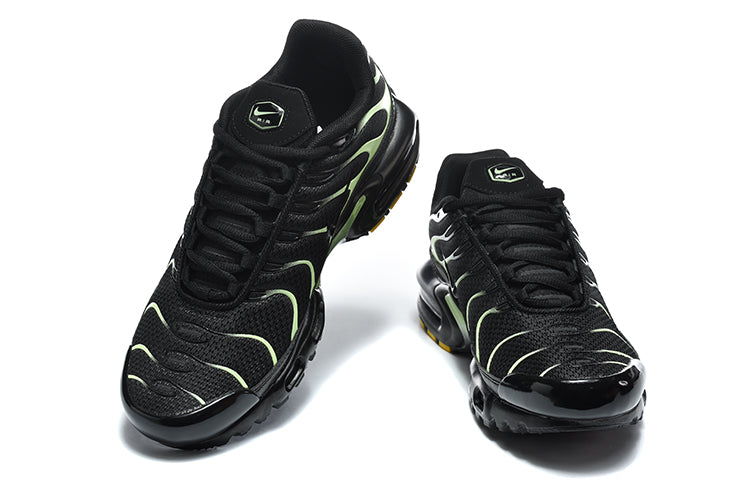 Black Phantom Green