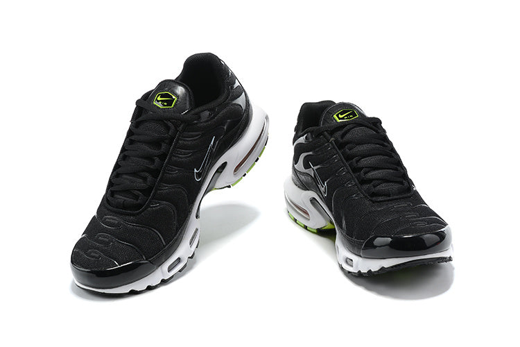 Black Volt Green