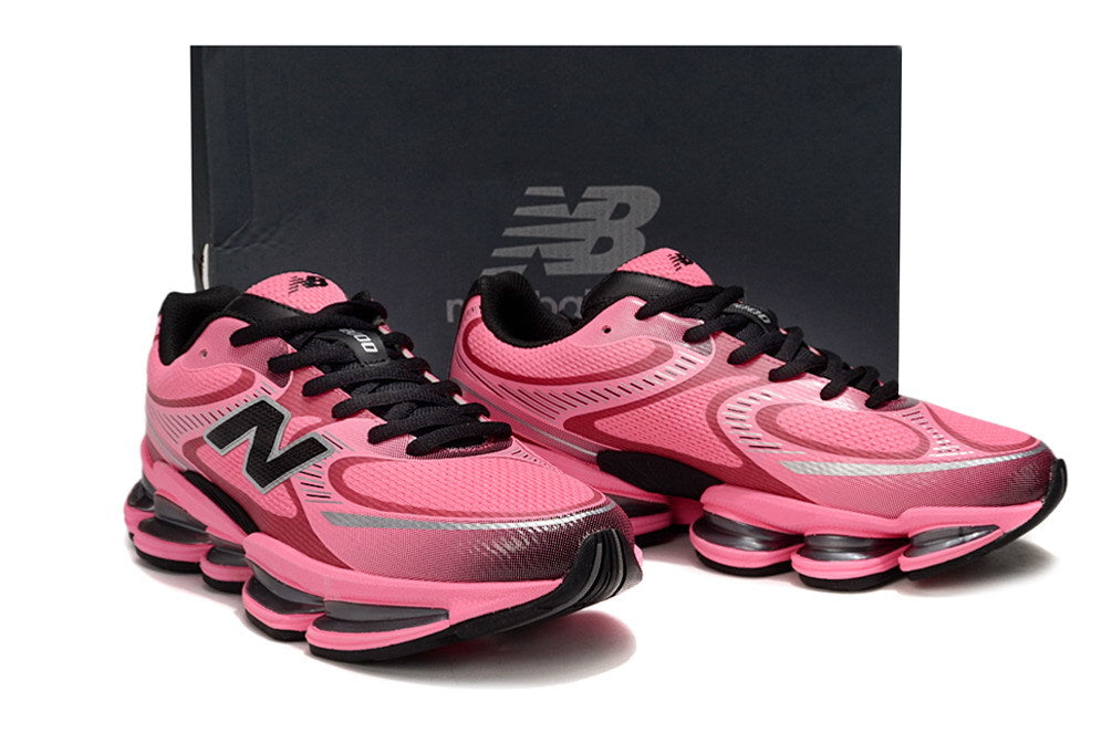 2002R Pink Black