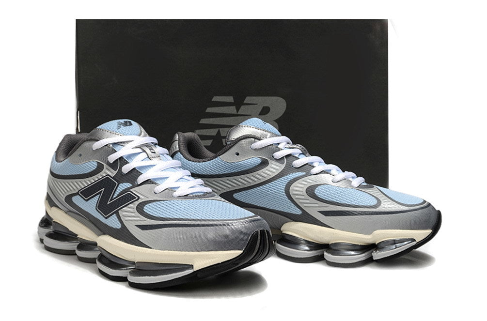 2002R Light Blue Grey Cream