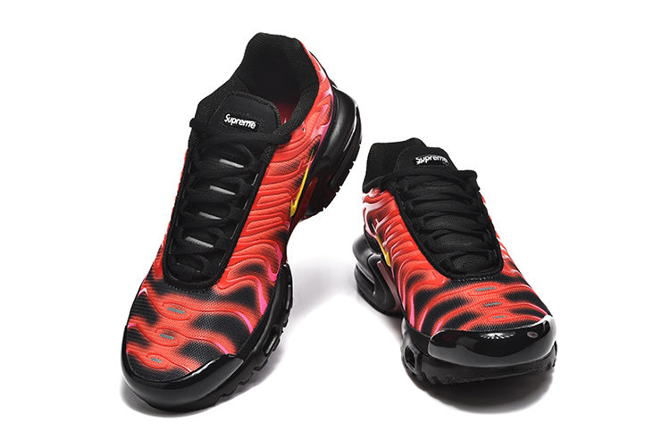 Supreme Black Red