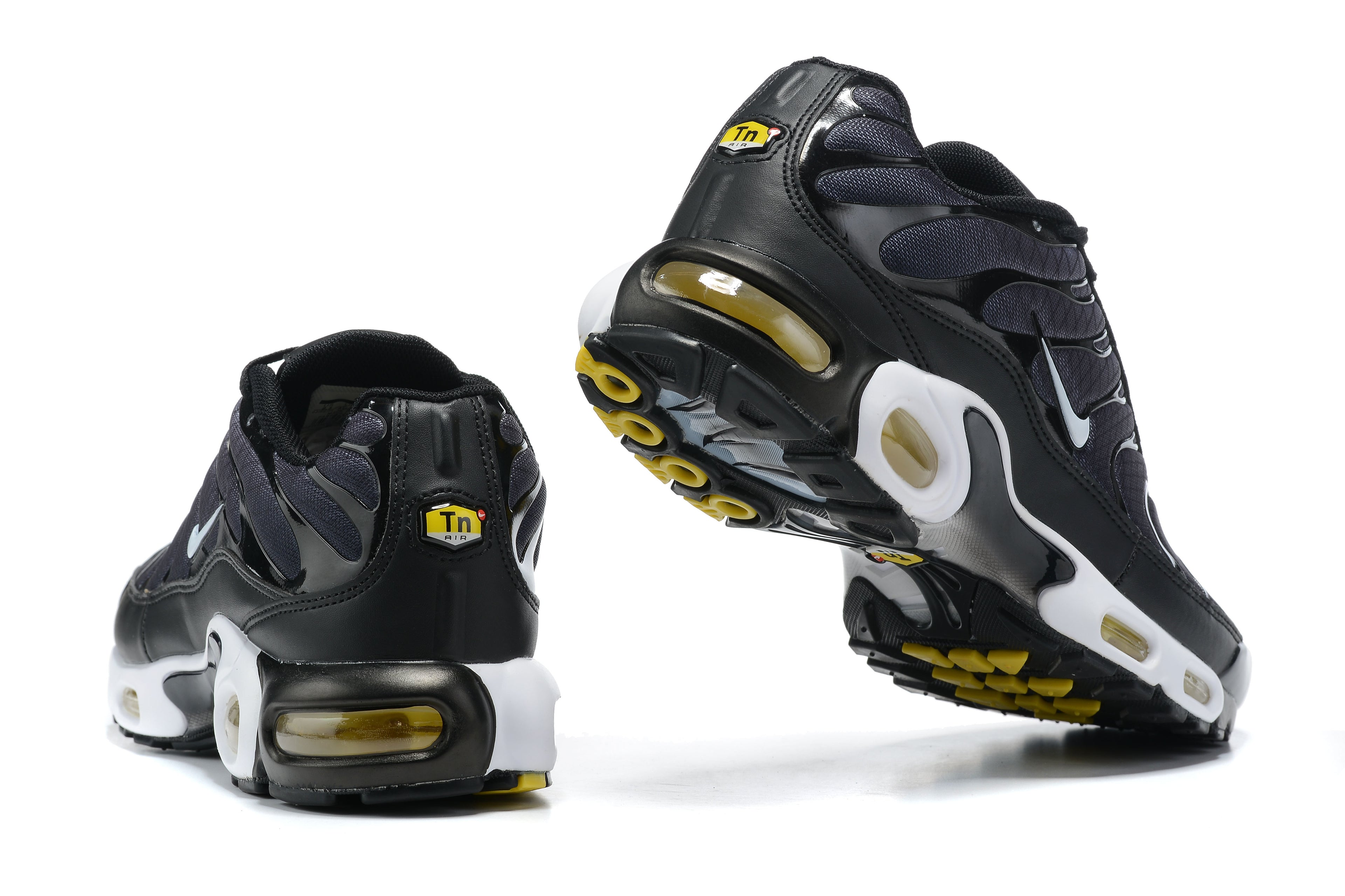 Grid Fade Black Gold